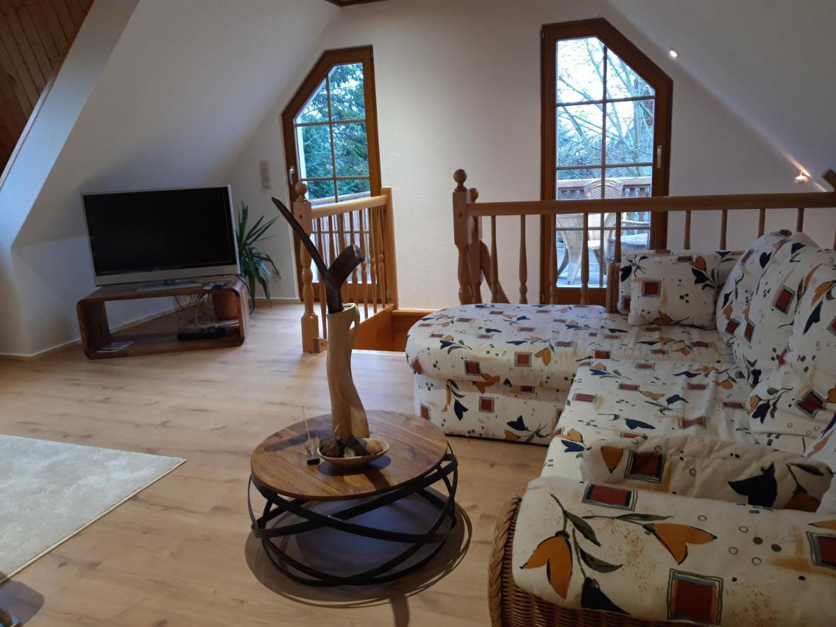 Ein Bett Im Kornfeld - Haus Weitblick - Mit Innenpool Schonfeld  Exterior foto